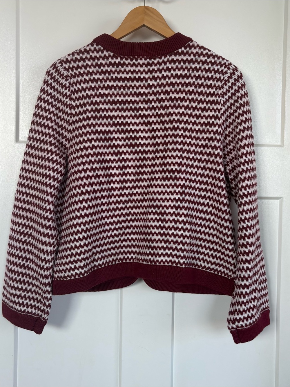 Free Assembly Woven Houndstooth Burgundy & White Cardigan Sweater S: Large - Picture 7 of 16